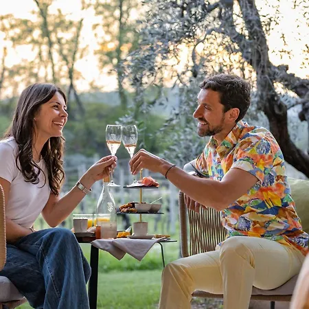 Курортний комплекс Conti Thun Wine