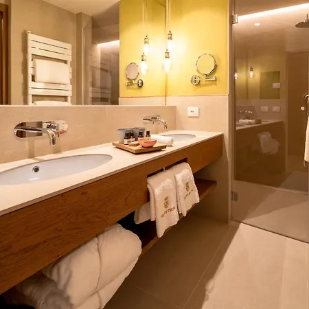 Conti Thun Wine Resort Puegnago del Garda