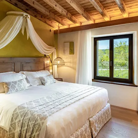 Conti Thun Wine * Puegnago del Garda